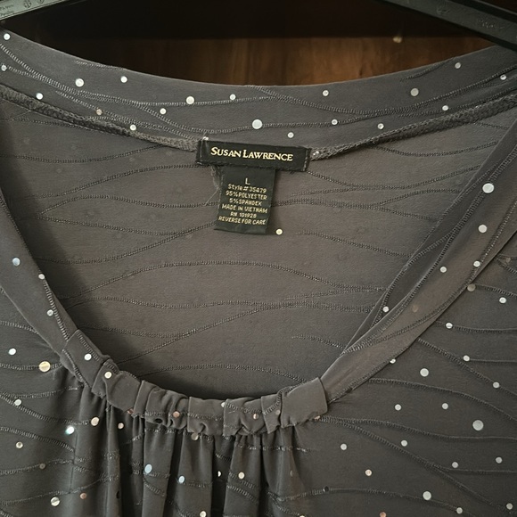 Gray sequined long sleeved blouse - Picture 2 of 6